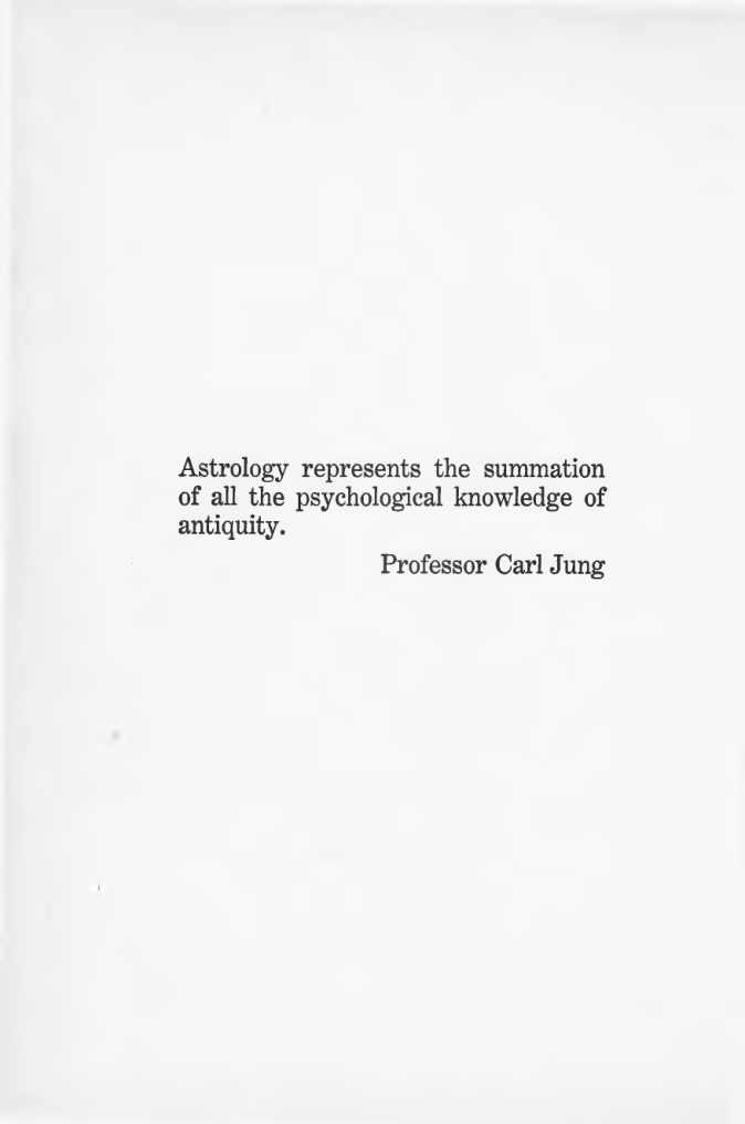 Gavin Frost, Yvonne Frost - Helping Yourself with Astromancy cover